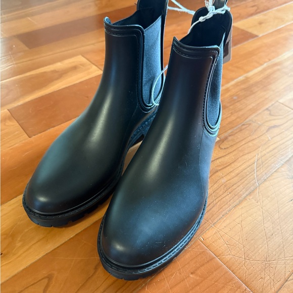 Serra Shoes - Serra Black Ankle Boots